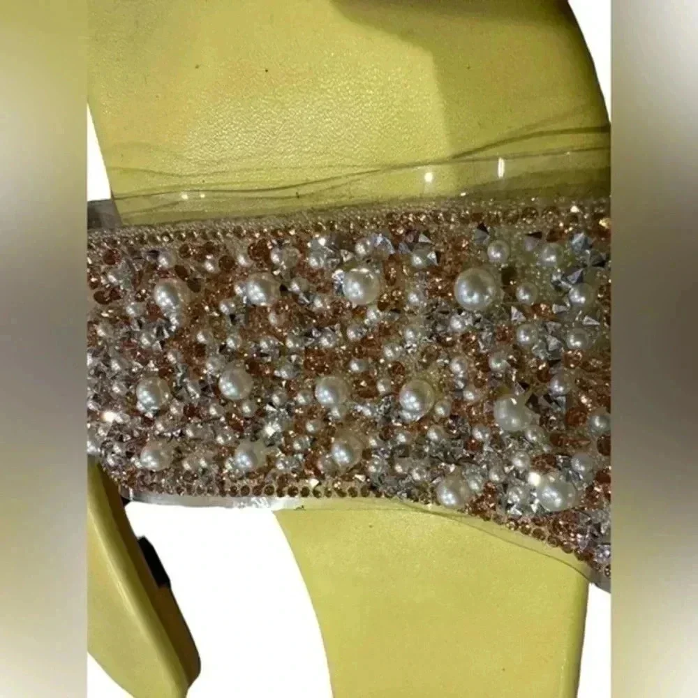 Yellow beaded embellished flip flop slides women’s shoes size 39 EU 8.5 US